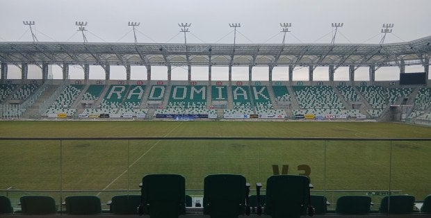 Awantura na stadionie Radomiaka. Klub surowo ukarany, trener Feio zawieszony