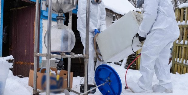 Rozbito międzynarodową siatkę producentów narkotyków. Akcja CBŚP i ukraińskiej policji