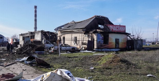 „Siła ludzi płynie z chęci obrony własnego domu”. O. J. Krawiec o wojnie na Ukrainie