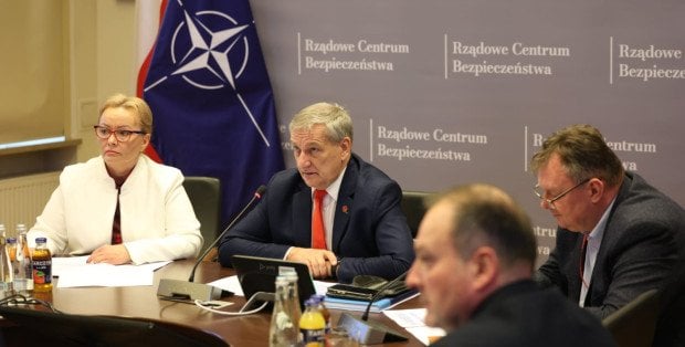 Roztopy, zalania i wezbrania rzek. MSWiA: Monitorujemy sytuację pogodową