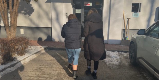 Mieli podszywać się pod wodociągowców i okradać mieszkania