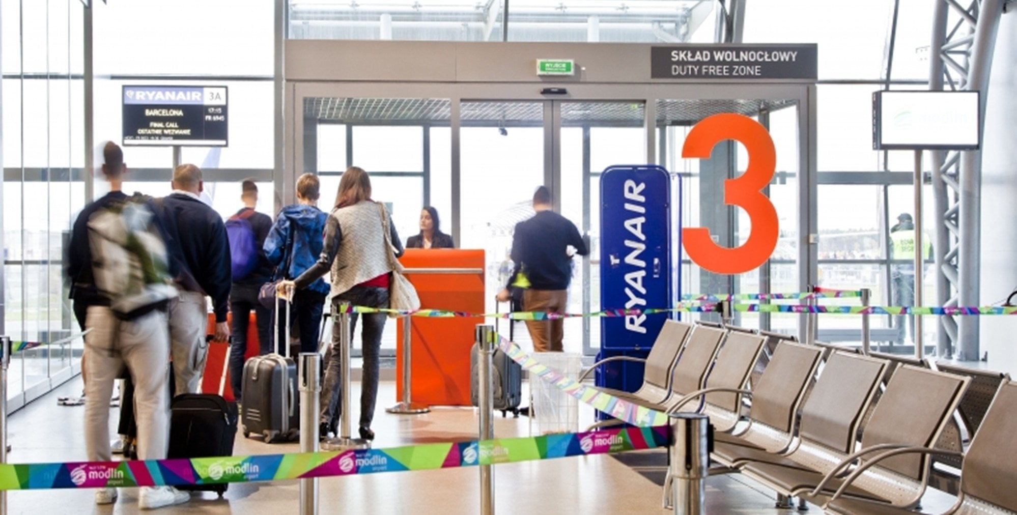 Nowe połączenia z Warszawy i Modlina. Ryanair chce pobić rekord