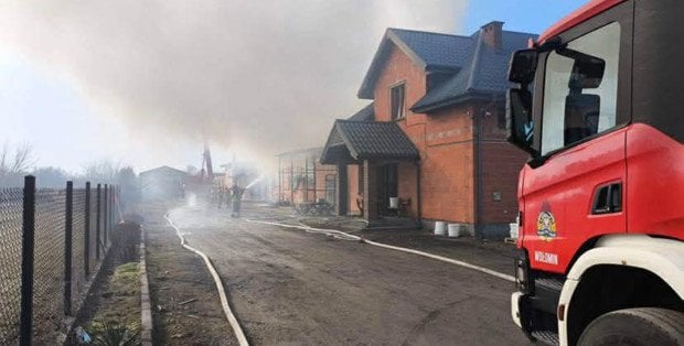Pożar stolarni pod Warszawą