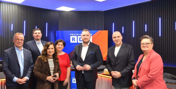 „PiS zdecydował się na kurs tego pociągu na wschód". Politycy w audycji „Bez Ogródek" PR RDC