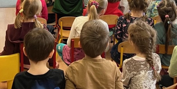 Na Ochocie spada liczba dzieci. Władze zapowiadają „korekty sieci przedszkoli”
