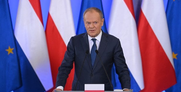 Premier: Mamy informację, iż prezydent zawetuje unijny program SAFE