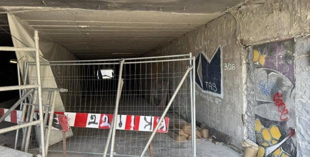 Kolejne „przejście grozy” remontowane. Teraz jest tam ciemno i brudno