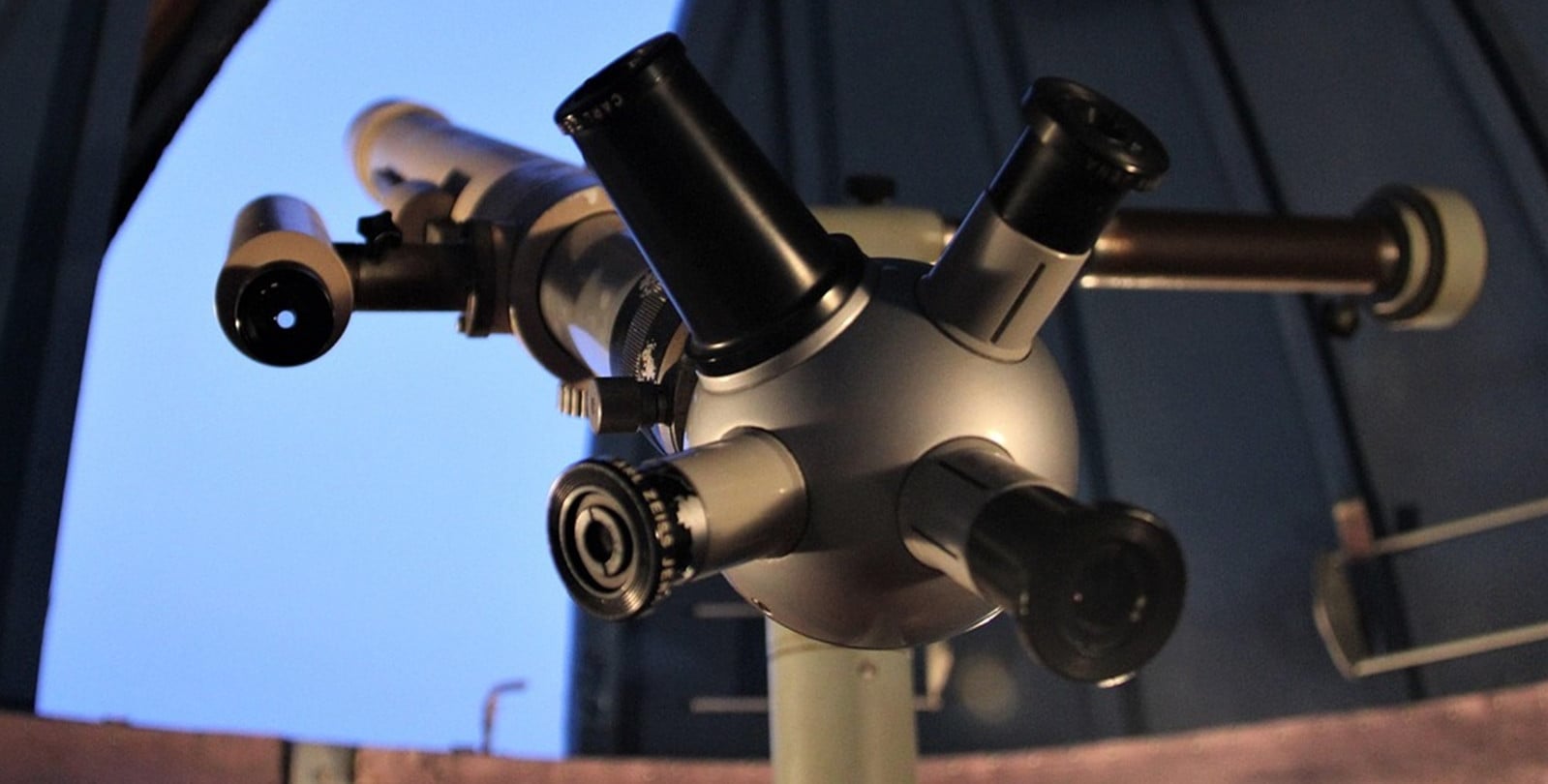 Dwóch uczniów z Warszawy pojedzie na międzynardową olimpiadę z astronomii