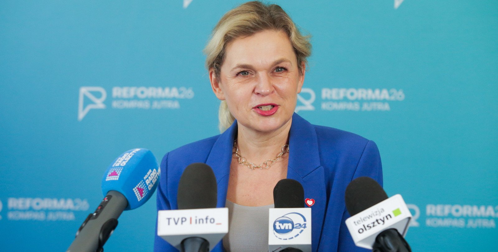 Będzie zakaz używania telefonów komórkowych w podstawówkach? Nowacka: przyspieszona decyzja