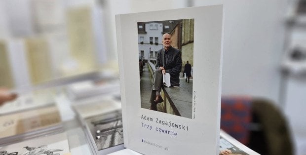 Głos „poety na najtrudniejszy czas”. Międzynarodowy Dzień Poezji na antenie RDC