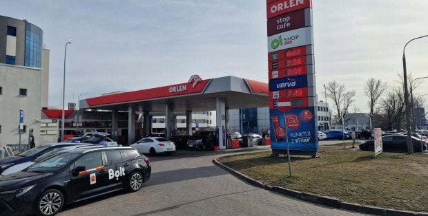 Promocja na Orlenie: tańsze paliwo w weekendy