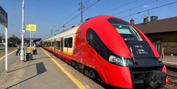 Duże utrudnienia na linii otwockiej. Pociągi są znacznie opóźnione