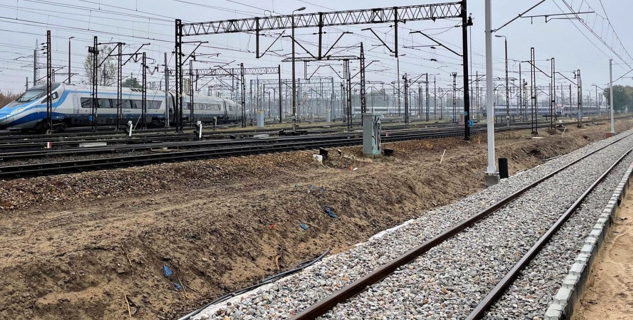 Mieszkańcy protestują ws. przebudowy linii otwockiej. Pod listem otwartym prawie 4 tys. podpisów