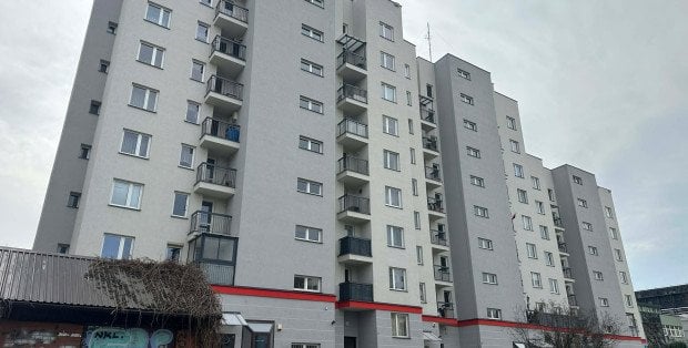 Nie chcą drogi pod swoimi oknami. Protest mieszkańców bloku na Woli