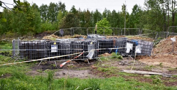 Odpady z likwidowanego składowiska na Śląsku trafiły pod Warszawę? Akcja służb