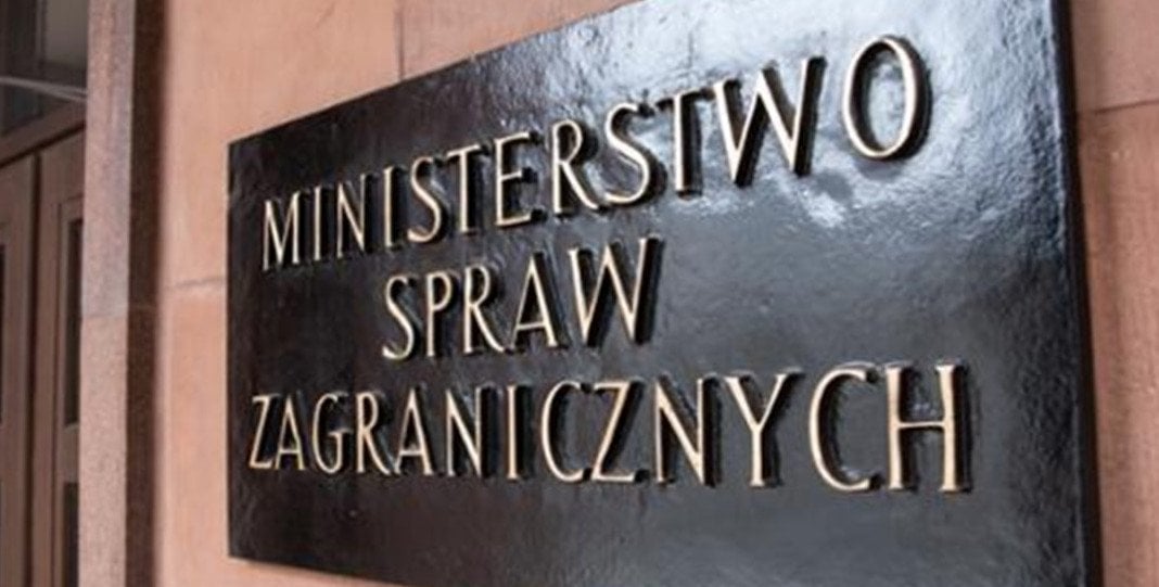 MSZ odradza wszelkie podróże na Kubę. choćby w celach zawodowych i rodzinnych