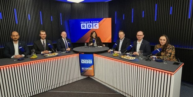 Pakiet CPN wchodzi w życie. Politycy w o cenach paliw w „Bez ogródek” RDC