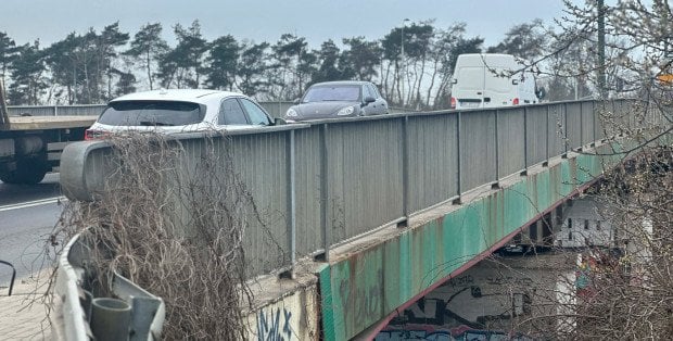 Półtora roku bez mostu przez Kanał Żerański. Mieszkańcy apelują do ZDM