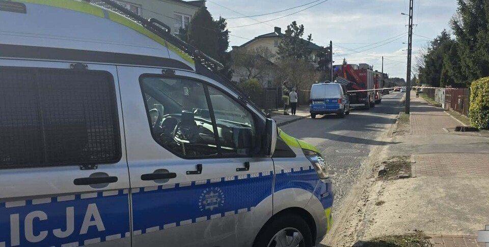 Podejrzane substancje w budynku w Płocku. Ewakuacja mieszkańców, na miejscu służby
