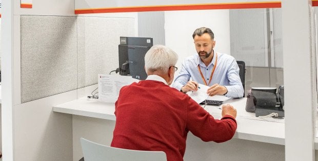 Jak pracują urzędy w Wielki Piątek? Sprawdzamy placówki na Mazowszu