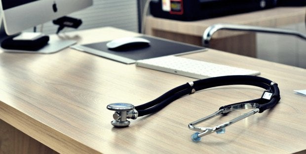 Pomoc medyczna w święta. Gdzie się zgłosić w przypadku urazu lub bólu?