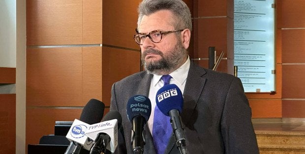 Wypadek w Łomiankach. Prokuratura: jeden z kierowców pijany i z zakazem prowadzenia pojazdów