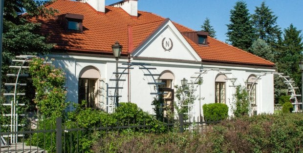 Miasto kupi zabytkowy hotel. W historycznym budynku powstanie siedziba urzędu