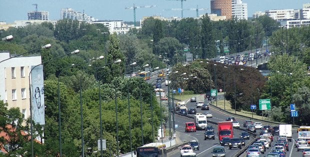 Autostradowa obwodnica niezbędna! Granicę Warszawy przekracza 1,7 mln aut w ciągu doby