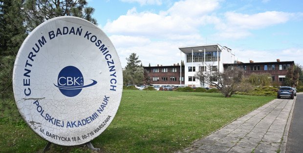 "Służy do symulacji lądowania na Marsie". Otwarto laboratorium Lunapark w Warszawie