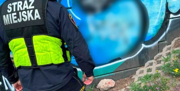 Graffiti z ukrytym przekazem. 22-latek zatrzymany