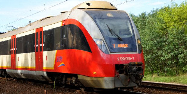 SKM dojeżdża już do Otwocka. Ruch na trasie z Warszawy MIędzylesie odbywa się wahadłowo