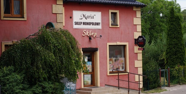Nocna prohibicja w kolejnym mieście na Mazowszu. Gdzie nie kupimy alkoholu nocą?