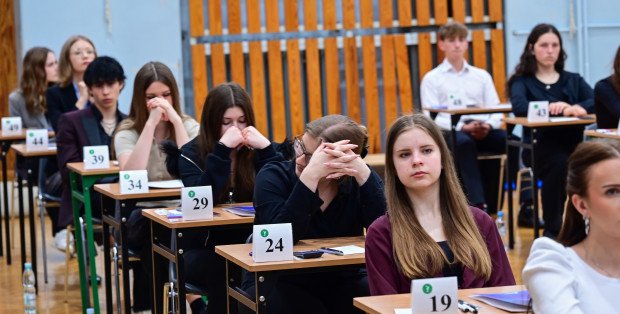 Co zrobić, gdy spóźnisz się na maturę? Komisja egzaminacyjna wyjaśnia procedurę