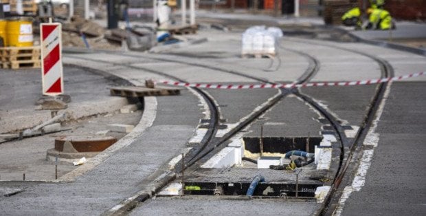 Mieszkańcy Pragi-Południe bez tramwajów. "Wymiana zwrotnic przy pętli Gocławek i remont toru"