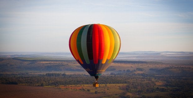 Pokaz ognia i loty na uwięzi. Pierwsza w historii Płońska "Fiesta Balonowa"