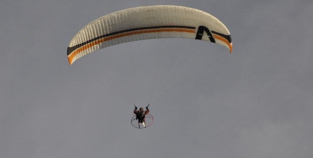Wypadek z udziałem motolotni w pow. łosickim. Lądował helikopter LPR