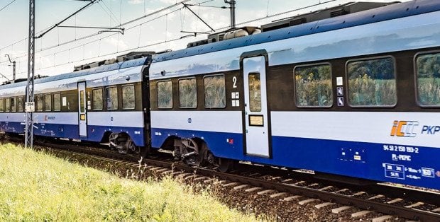 Awaria systemu sprzedaży biletów PKP Intercity. Przewoźnik o ułatwieniach dla pasażerów