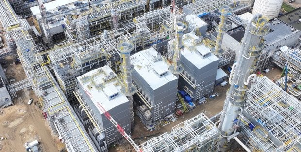 Tysiące ton betonu i kilkaset kilometrów rurociągu. Ważna inwestycja w Płocku postępuje