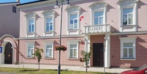 Jest akt oskarżenia wobec wójta Jedlińska. W tle pieniądze na prezenty dla polityków