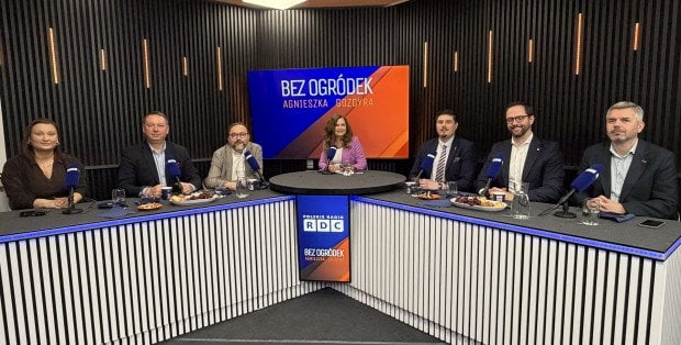 Darmowe lody dla prymusów dyskryminacją w szkołach? Politycy w Bez ogródek RDC