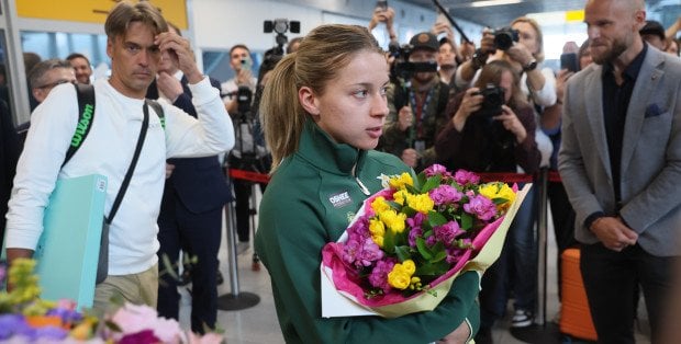 Maja Chwalińska wróciła do Polski. Na lotnisku tłumy kibiców