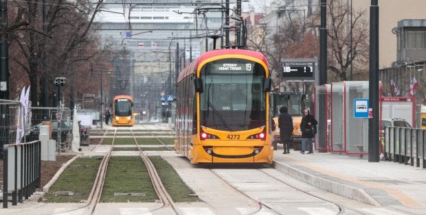 Wykolejenie tramwaju na Woli. Są utrudnienia dla pasażerów