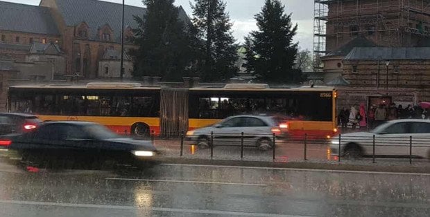 Ulewny deszcz na całym Mazowszu. Kiedy poprawa pogody?