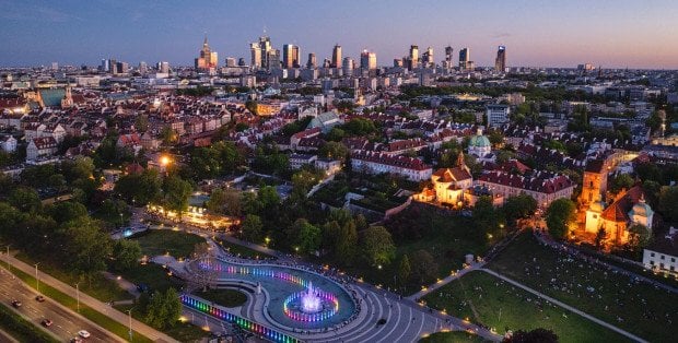 Nocna prohibicja w Warszawie. Czy w stolicy robi się bezpieczniej?