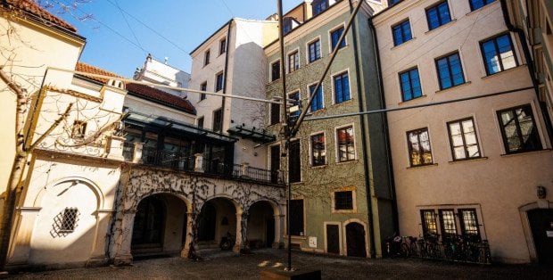 90 przedmiotów na 90 urodziny. Wyjątkowa wystawa w Muzeum Warszawy
