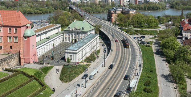 Duże utrudnienia w Warszawie. Wakacyjne remonty i kongres na stadionie Legii
