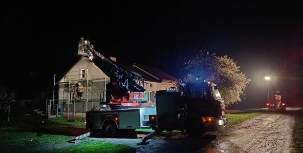 Uszkodzone dachy, podtopione budynki. Gwałtowna burza przeszła nad Polską