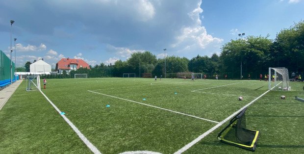7,9 mln zł na pływalnie i boiska. "Sport to przede wszystkim zdrowie i integracja"