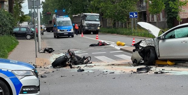 Wypadek z udziałem motocyklisty na Pradze-Południe. Są utrudnienia w ruchu