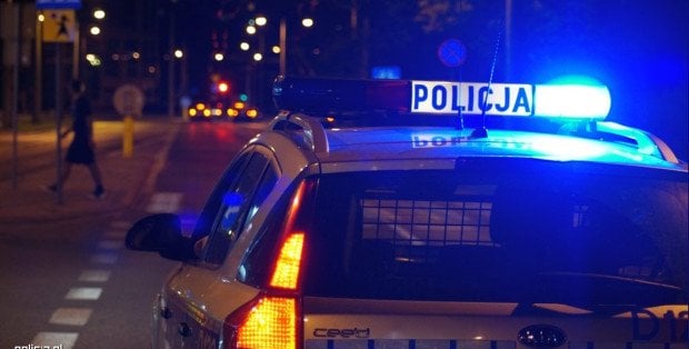 Próbował powstrzymać agresywnych klientów lokalu. Prokurator pobity w Radomiu